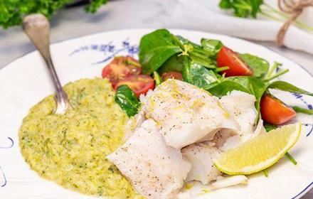 Citrusangad Koljafile Med Broccolimos Foto Nurlan Emir Mathem