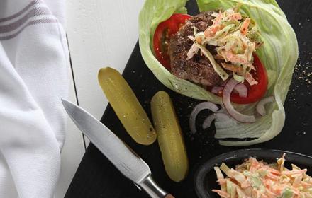 800X800 Hamburgare I Salladsblad Med Kramig Cole Slaw 6206657